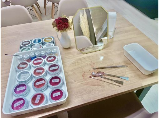パーソナルカラー診断＆リップ製作体験　LIP LIFE LABリップライフラボ のギャラリー