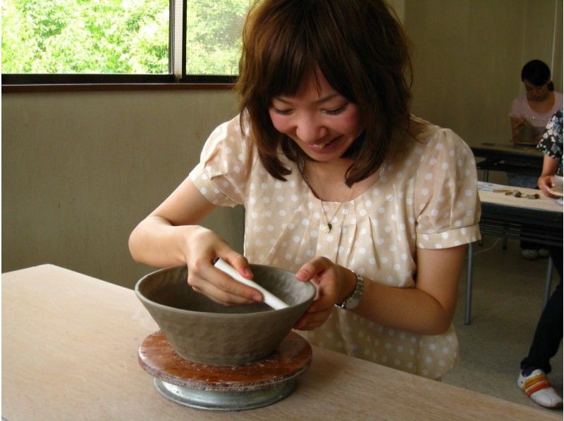 [Kyoto Higashiyama] Participation is OK from 3 years old! Hand-rolling pottery pottery experience at a famous sightseeing spot in Kyotoの紹介画像