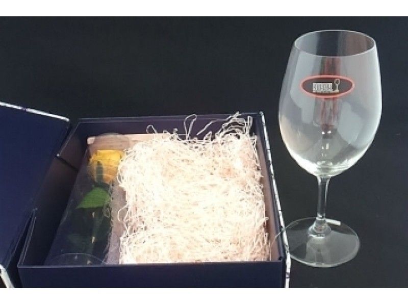 [Chiba/ Wakaba]Sandblasting experience-Let's present "Original wine glass" with preserved flower!