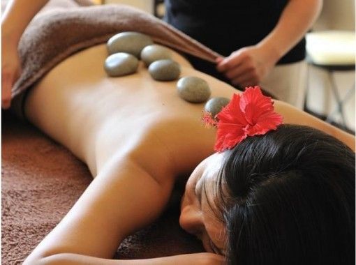 [Okinawa Kumejima] 100% deep ocean water spa & hot stone body & facial treatment (90 minutes)の画像