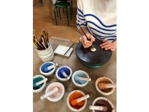【鹿児島・日置】美山陶游館で「薩摩ボタン絵付け体験」手ぶらでOK！