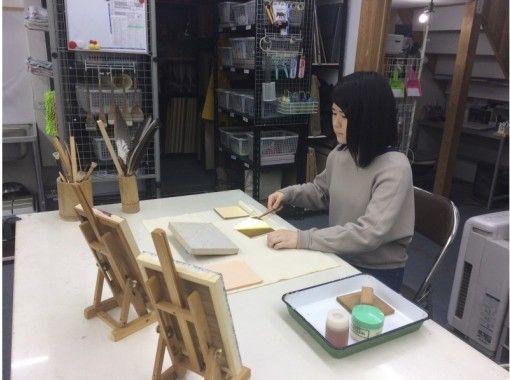 [Aichi /Chita City] Experience gold leaf pasting-Let's put "gold leaf" on various materials! You can experience it from 12 years old! 3 minutes walk from Teramoto stationの画像
