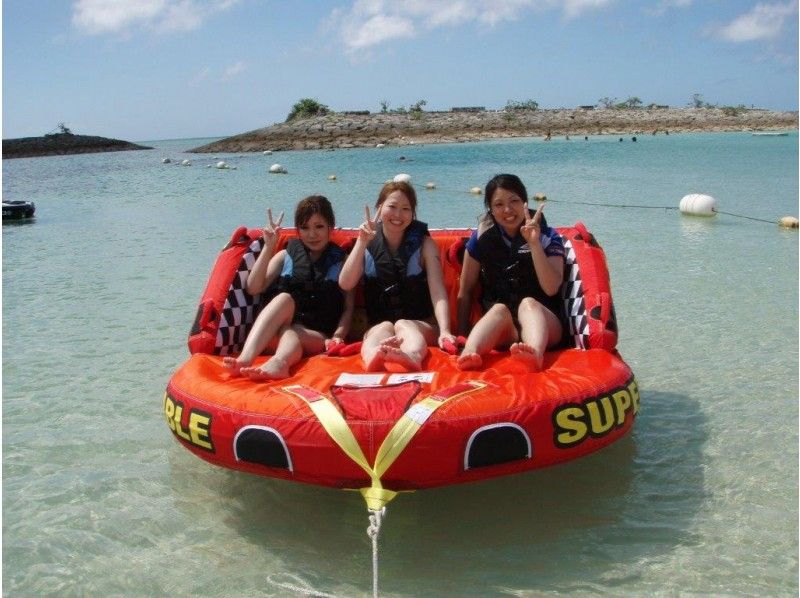 [Okinawa] Fun for ages 8 and up! Sea walk & marine sports 2-item set with photo data serviceの紹介画像