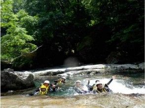 [岐阜/国头]无论如何，这是一个愉快的游戏！ [淋浴间攀岩/溪降]计划初中生及以上
