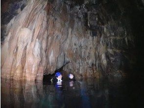 [Northern Okinawa main island] Hedo underwater limestone cave diving (2 dives) Photo video shooting gift
