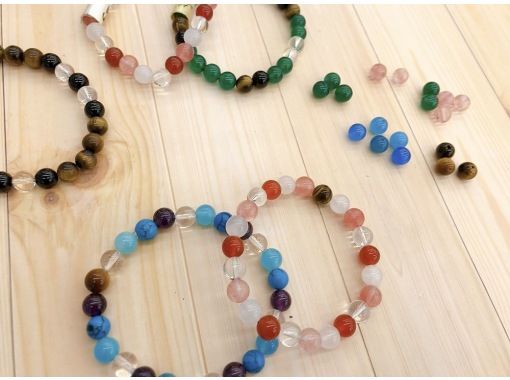[Kyoto / Shimogyo Ward] Making a japamala bracelet (natural stone)の画像