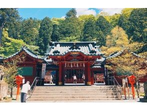 [13-person team/Pick-up from city hotels] Hakone Shrine and Lake Ashi Sea Torii | Pirate ship | Ropeway | Owakudani | Lake Yamanaka Shiratorihama | Oshino Hakkai Trip 