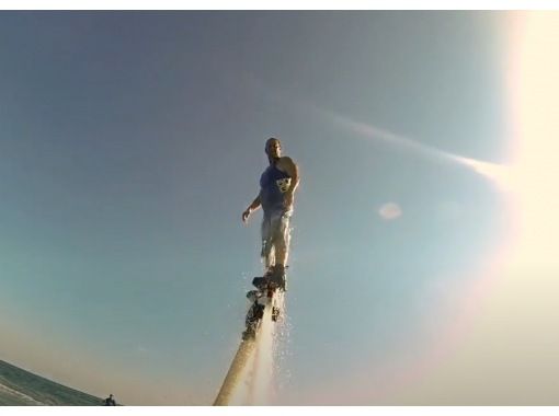 [Wakayama, Nanki Shirahama, Tanabe, Hoya] Feel like a hero as you take a walk in the sky ♪ ☆Flyboard☆ Enjoy the best view from the sky! Suitable for everyone from small children to the elderlyの画像