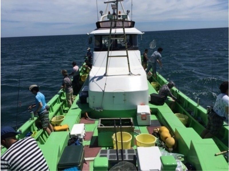 【茨城・霞ヶ浦／土浦／鹿島／潮来】釣りごたえ十分！青物釣り！船長のレクチャーあり！初心者歓迎！の紹介画像