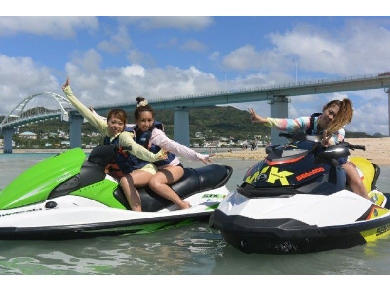 【沖繩/本部/瀨底島】浮潛和海上運動兩種選擇！ D課程の紹介画像
