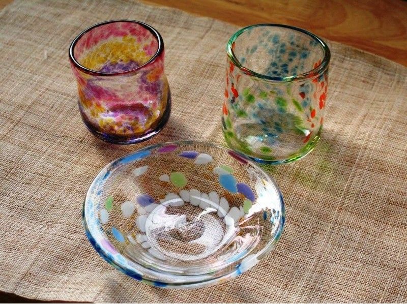 [Yamanashi/ Otsuki] Let's make an original work with a real blown glass experience "Slow blowing"! Come on the On the day OK and empty-handed!の紹介画像