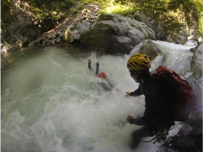 [Toyama, Kurobe River] Kurobe River upstream canyoning (long course) for beginners
