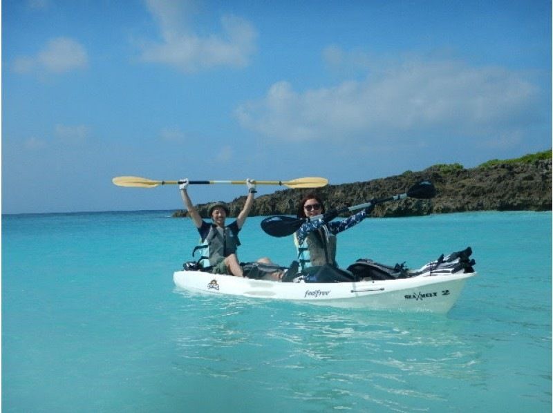 Clear Kayak & Sea Turtle Tour [Free drone aerial photography included]の紹介画像