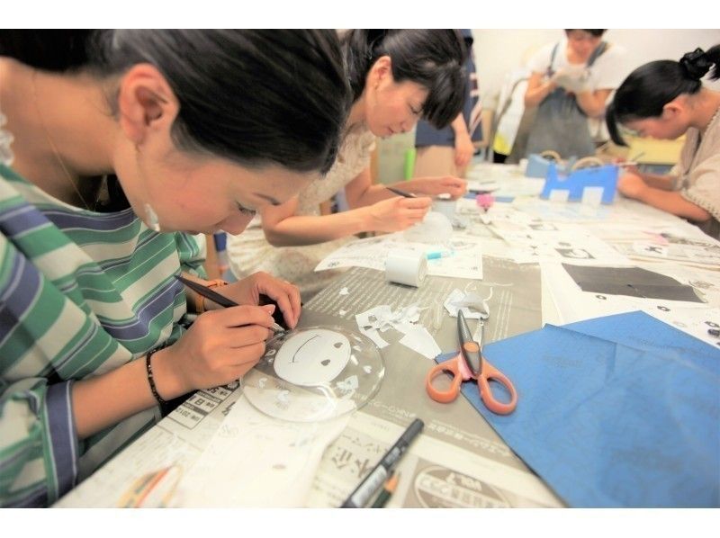 【東京銀座】サンドブラストガラス工芸体験☆ものづくりから始まるオシャレ生活♪の紹介画像