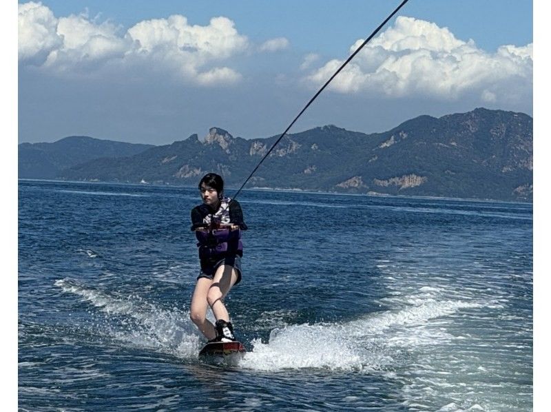 [Kagawa / Marugame] Wakeboard experience! 20 minutes x 2 sets  (satisfactory course)