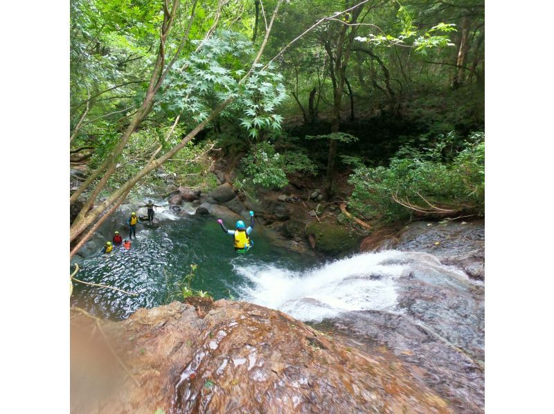 キャニオニング 「大日山系＜半日＞コース１」スリル満点！ドキドキ ♪の紹介画像