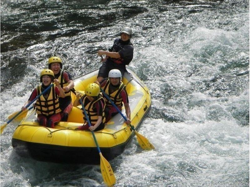 [Yamanashi Kawaguchiko] Katsura River rafting: Half-day long course, 3rd-grade students+ can join!