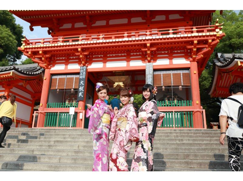 [Celebrities can also experience incognito] Choose from about 200 designer and brand kimonos! Close to popular spots in Kyoto!の紹介画像
