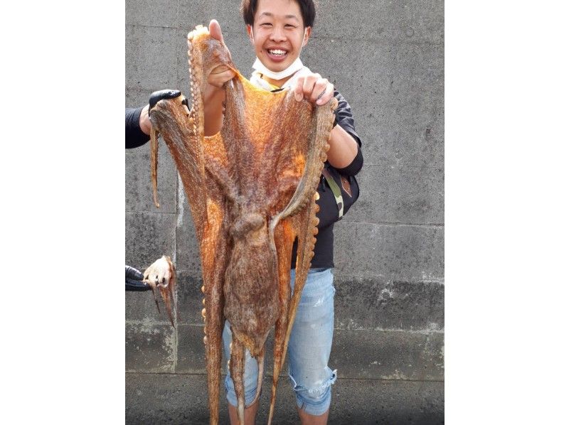 [Tokyo/Haneda] 120 minutes. Captain's recommendation. Shared boat trip! We can introduce you to a restaurant that will cook the fish you catch! [24-hour departure available]の紹介画像