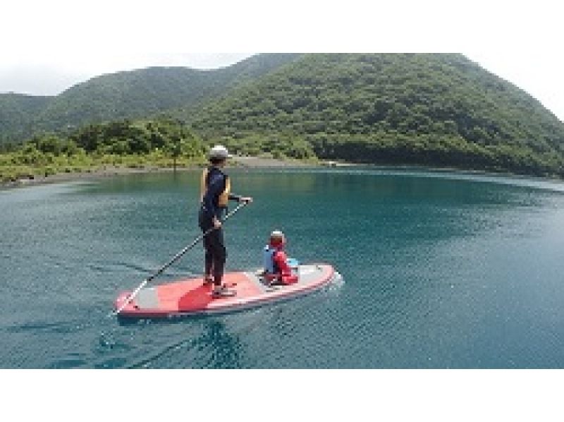 [山梨県 富士五湖 本栖湖] SUP(サップ)体験 初心者からOK ！レクチャー付きツアー　♪の紹介画像