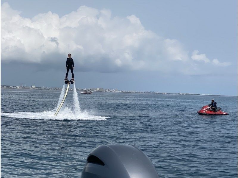 [Okinawa / Ishigaki] Fly with a jet blade using water pressure!