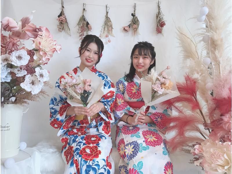 [京都/伏见稻荷] [¥2,500] 6 月至 9 月限定 浴衣租赁和头发套装京都最低价！从到达到出发约40分钟的热门商店☆の紹介画像
