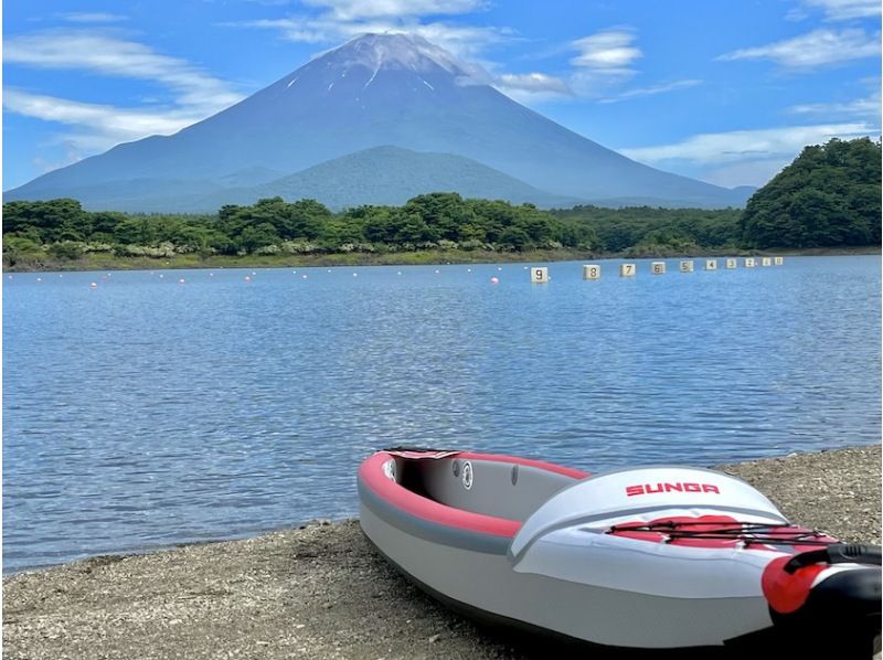 [Yamanashi/Fuji Five Lakes/Lake Shoji] "Your own private plan" Real jungle cruise in the lava gap with a kayak! Eco guided tour of the lake at the foot of Mt. Fujiの紹介画像