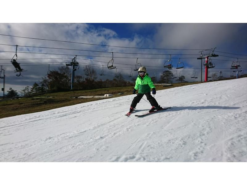 [From Chofu, Tokyo] Winter special project snowboarding class for children, playing in the snow @Fujitenの紹介画像