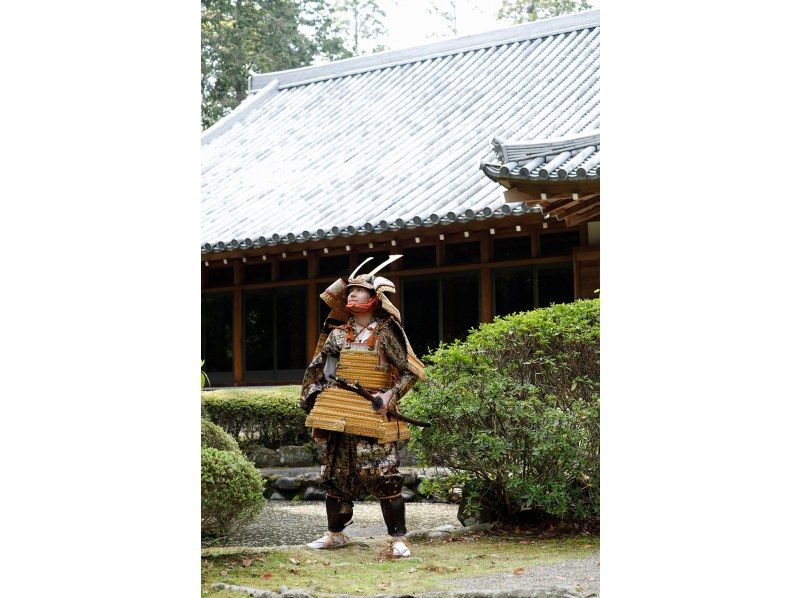 [Kawanishi City, Hyogo] Experience the feeling of being a Kamakura samurai at Tada Shrine, the birthplace of the Tada Genji clan! A genuine samurai culture experience supervised by the world's best Iaijutsu master, Isao Machiiの紹介画像