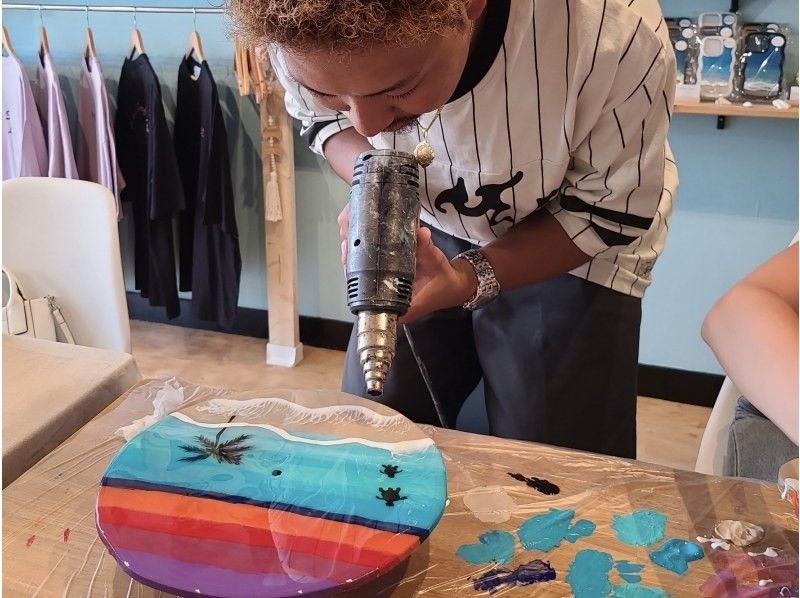 [Ishigaki Island/Experience] Completely original! Make an Ocean Clock that turns the ocean of Ishigaki Island into a clock ♡ Groups welcome!の紹介画像