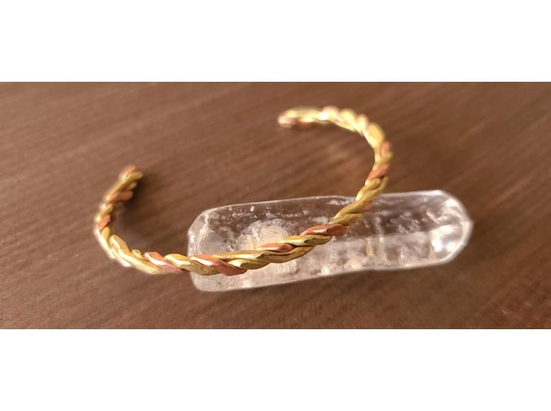 [Kyoto/Kita Ward] 90 minute bangle making experience! Silver, brass! Engraving is also possible ★ Beginners, families, and couples are welcome (reservations can be made until the morning of the day)の紹介画像