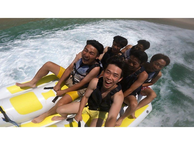 [Okinawa, Motobu Town] It's hot right now! Popularity is soaring! Skin diving [free diving] & 3 types of marine sports Dive, scream and get pulled! ? A set that is becoming extremely popularの紹介画像