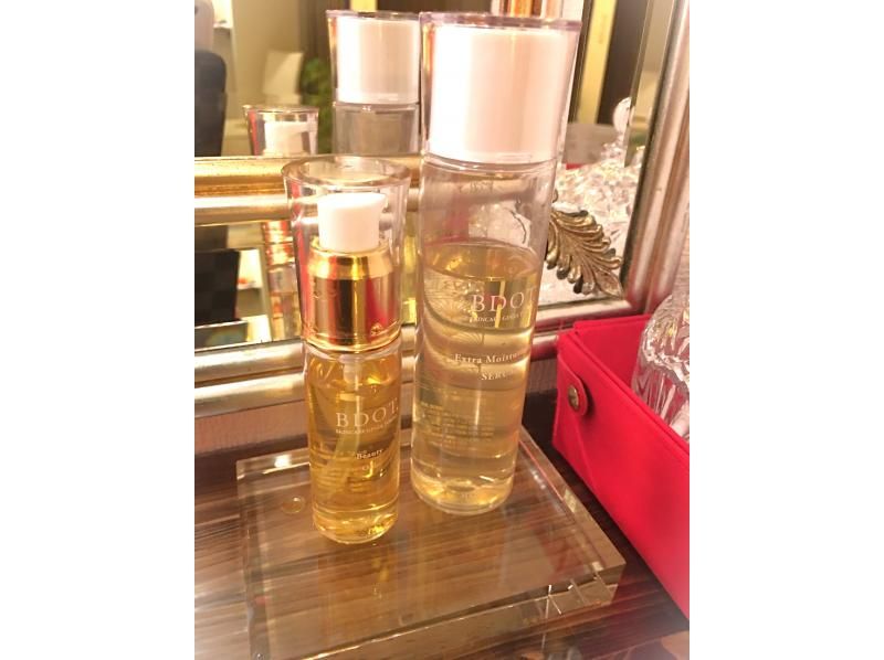 【東京・銀座】Long-established facial skincare.Made in Japan cosmetics used.の紹介画像