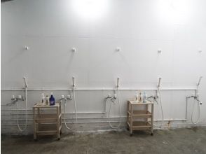 Take a hot shower at the shop and feel refreshed!