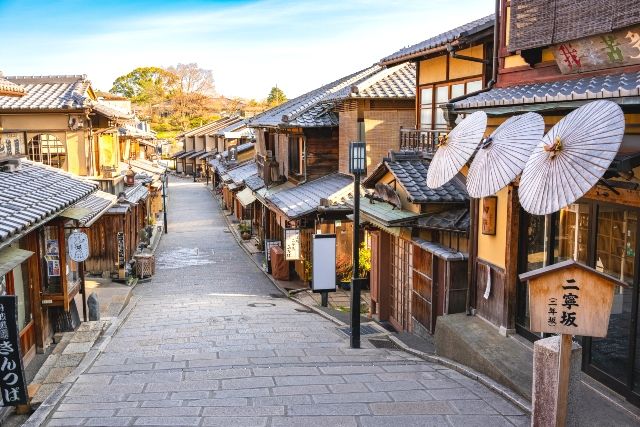 京都旅游胜地二年坂、三年坂