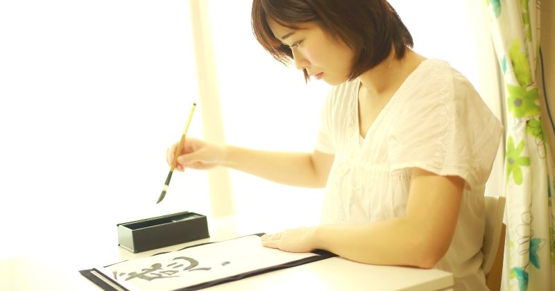 Calligraphy classes for adults are easy to attend even for beginners! Tips for choosing and introduction of recommended classes