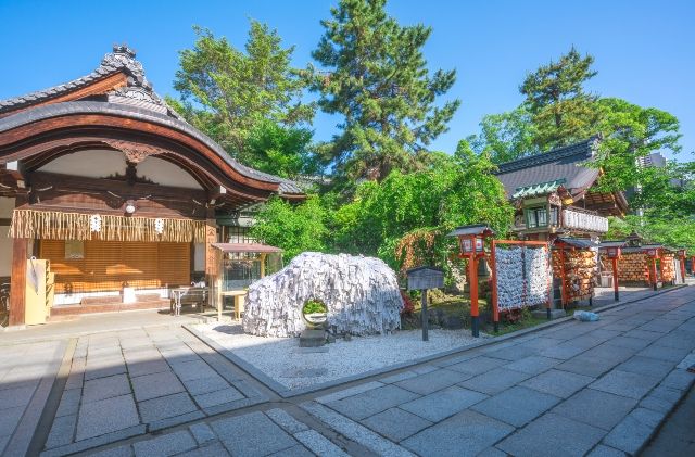 京都 観光スポット 安井金比羅宮