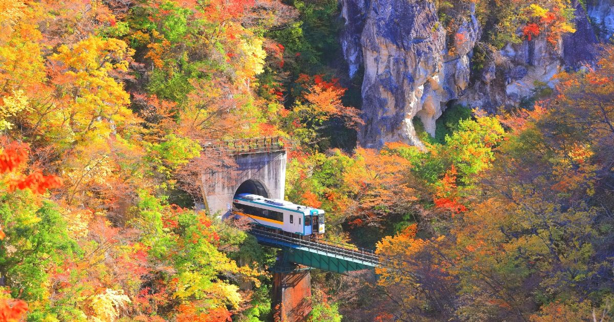 【2024年】鳴子峡の紅葉はいつ？見頃時期と絶景スポットの画像