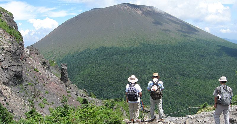 什么是徒步旅行?与徒步旅行的差异、携带物品、穿着、初学者推荐景点的游览介绍